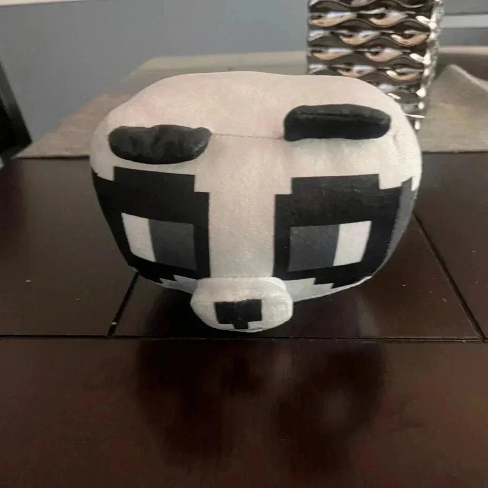 Minecraft Baby Panda Plush - Picture 3 of 5